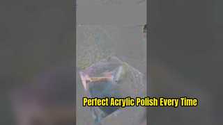 Khối tam giác acrylic đánh bóng