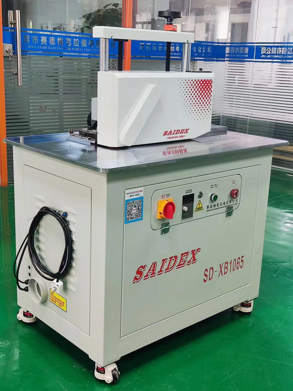 Máy cắt acrylic PC ((Polycarbonate) Bảng làm mỏng bóng mượt Slotting Machine bóng mượt cùng lúc